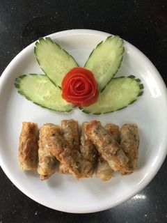 Hình của món Nem rán.