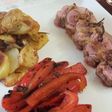 Solomillo al horno con patatas y pimientos