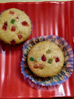 सूजी कप केक (Suji cup cake recipe in hindi) रेसिपी मुख्य फोटो