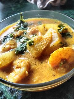 कोलंबी नवलकोल रस्सा (Kolambi Navalkol Rassa Recipe In Marathi) रेसिपी चे मुख्य फोटो