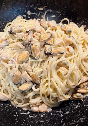 Tenger gyümölcsei spagetti recept fotója
