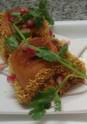 A picture of Dabeli.