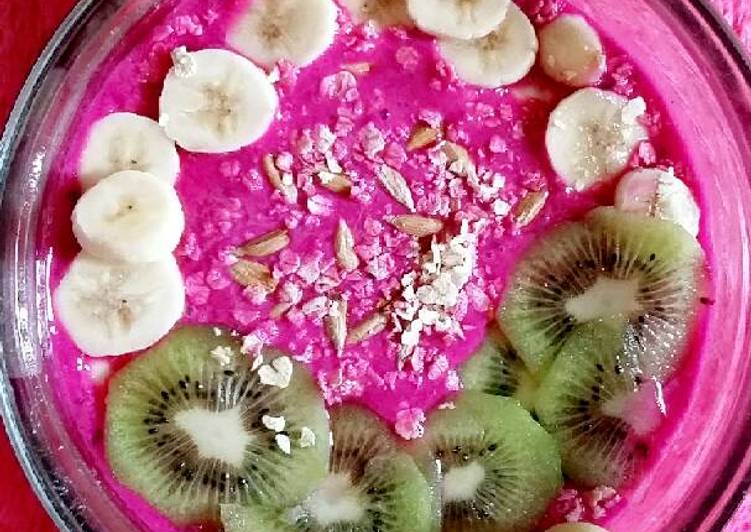 Smoothie Bowl Dragon Ball Fruit and Banana