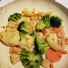 A picture of Keto Seafood Stir fry.
