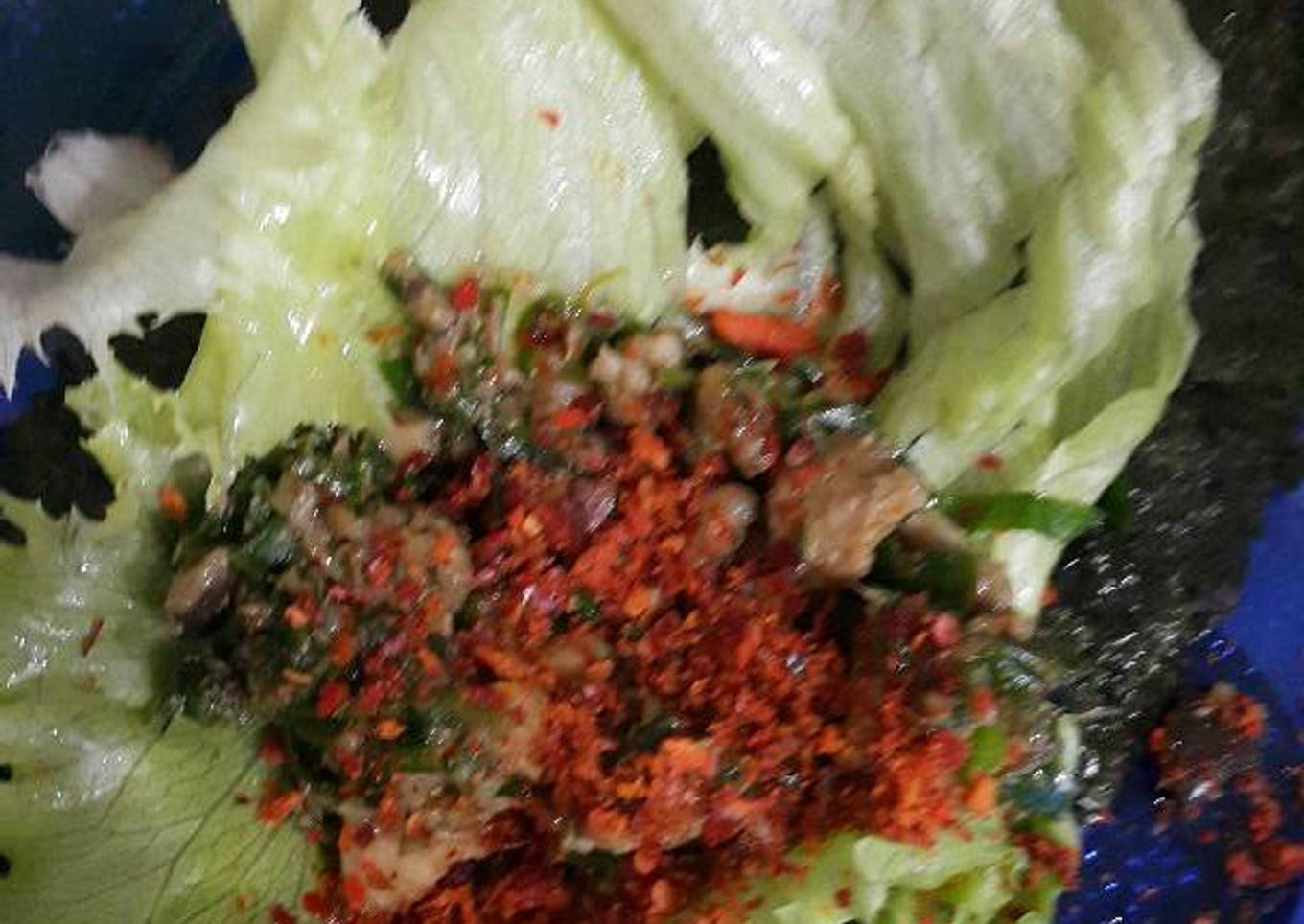Daging sapi cincang masak saos kikoman dan minyak wijen