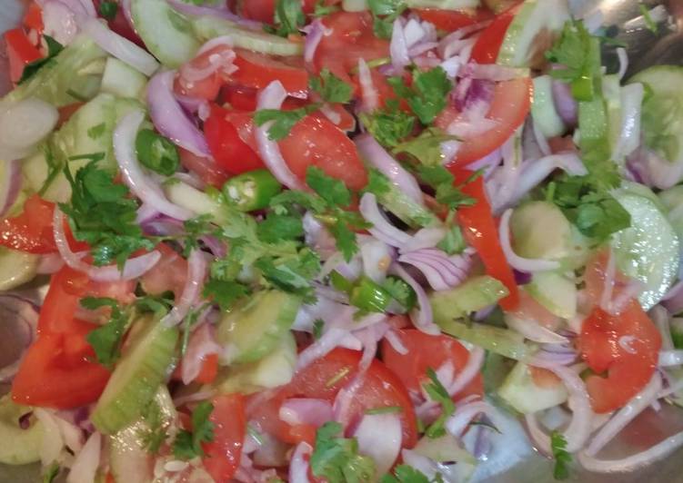 Pakistani desi salad