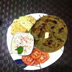 A picture of Mint Paratha.
