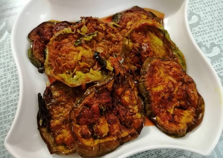 Recipe of Quick Begun Bhaja (Fried Eggplant)