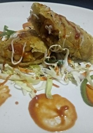 चना चीज स्प्रिंग रोल (Chana Cheese spring rolls recipe in Hindi) रेसिपी मुख्य फोटो