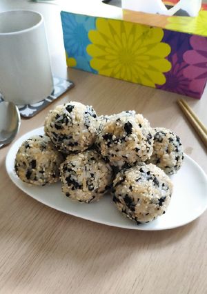 Foto resep Seaweed Rice Ball