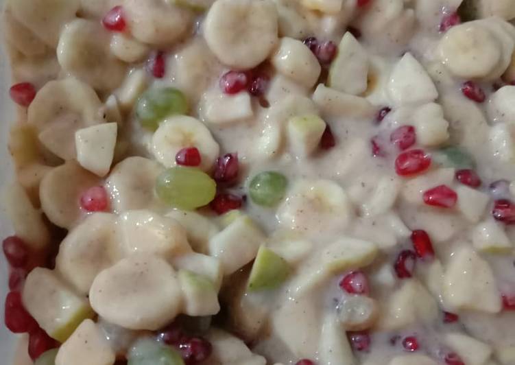 Steps to Make Any-night-of-the-week Fruit chaat with yogurt Cooking Basics for Newbies