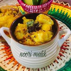 A picture of Instant_Raw_Mango_Pickle.   A traditional Achar recipe.