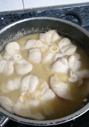 Una foto de Tintorera en salsa