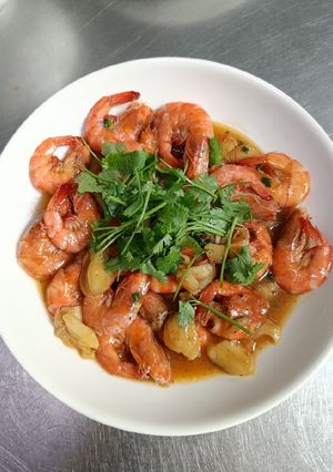 Hình của món Tôm sốt bơ tỏi.
