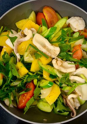 Hình của món Mực xào chua ngọt.