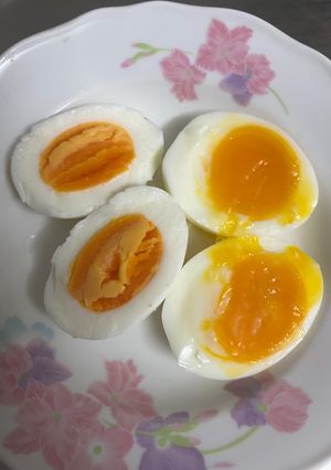 Hình của món Cách luộc trứng lòng đào chuẩn.