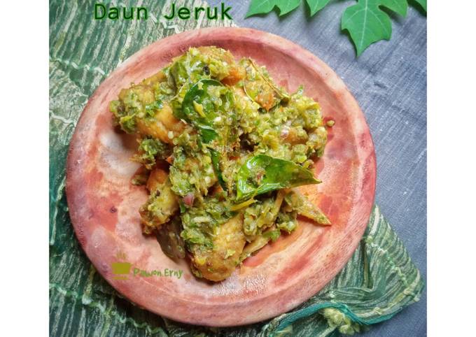 Resep Ayam Pedas Daun Jeruk oleh Erny Sulistyowati (Pawon ...