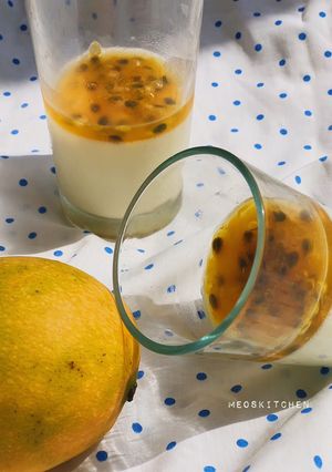 Hình của món Panna Cotta Chanh Dây.