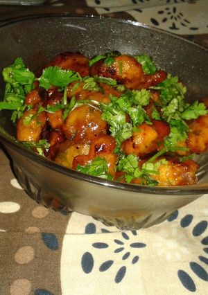 A picture of Moong pakora chat.