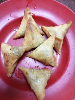 A picture of Mince meat samosa#themechallenge.