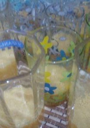 Una foto de Extracto surtido de carambola y manzana