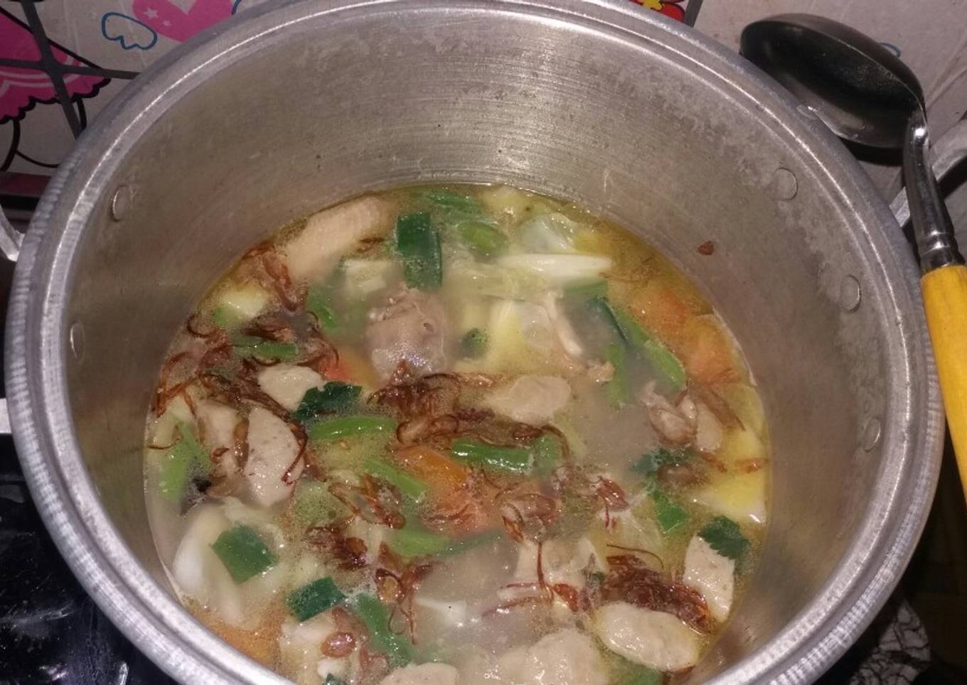 Sop ayam baso