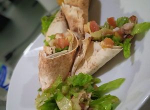 Una foto de Conos de ensaladas