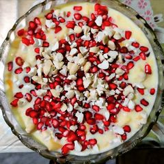 A picture of Baked Lagan nu Custard.