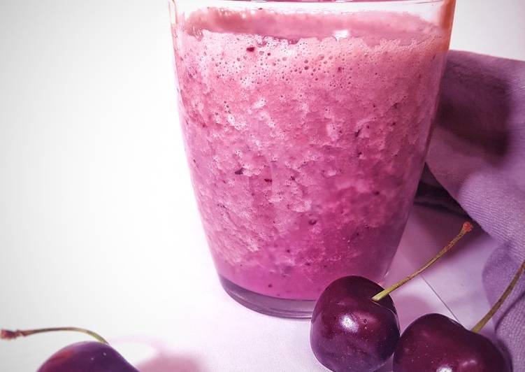 Smoothie de cerezas y plátano