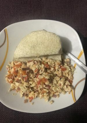 A picture of Boiled Yam & Egg Sauce.