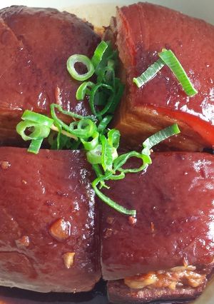 Hình của món Thịt Đông Ba, Braised Pork Belly, Dong Po Rou.