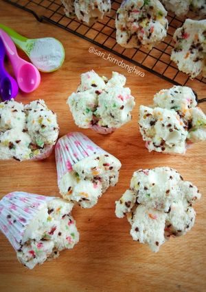 Foto resep Bolkus Mekar Meses Warna-warni Lembutttt
