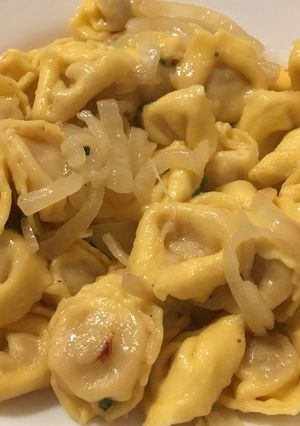 Foto di Tortellini alle cipolle