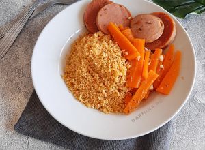 Foto resep Couscous with Spicy Carrot Sausage