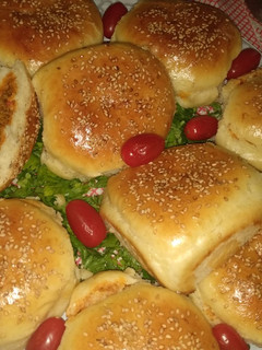 صورة لوصفة بريوش معمر بالكفتة والخضر بحشوة لذيذة 😋👍