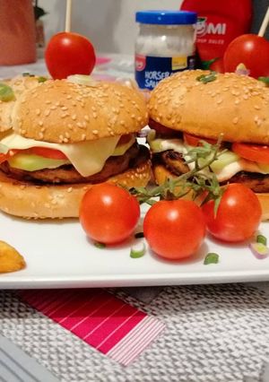 O poză a rețetei Chicken burger.