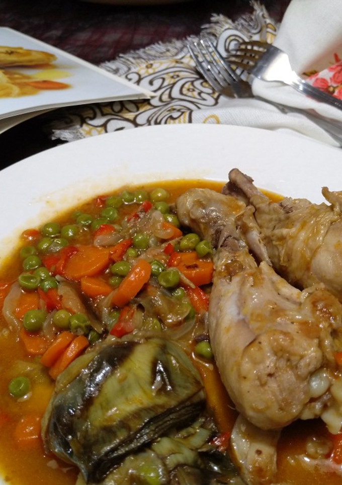 Una foto de Pollo guisado de mi madre