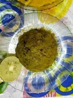 ইলিশ মাছের মাথা দিয়ে কচু শাক (ilish macher matha diye kochu shak recipe in bengali) রেসিপির প্রধান ছবি