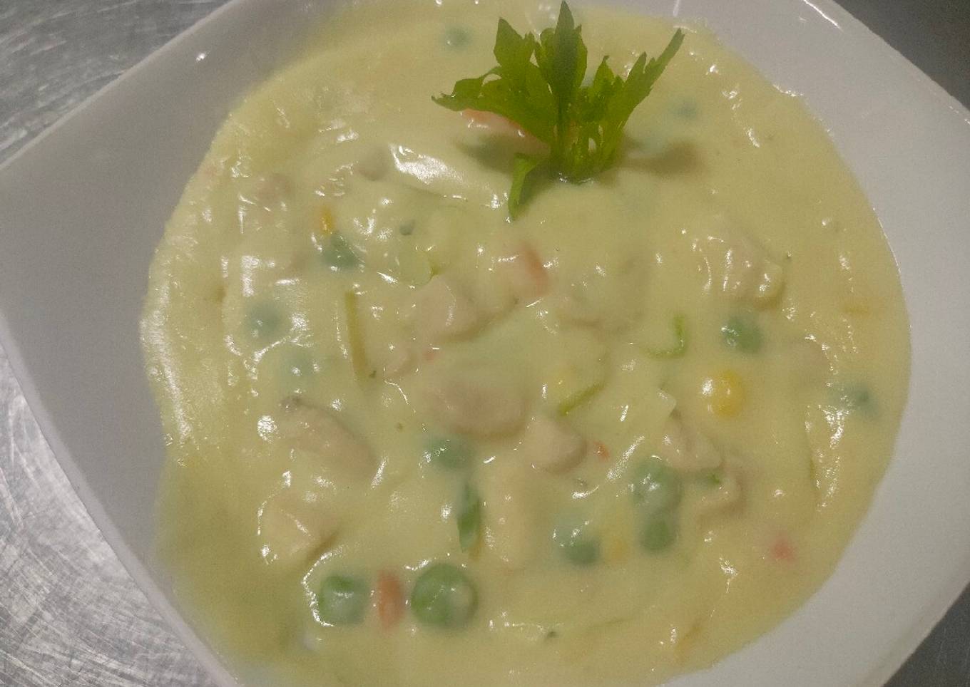 Resep Cream Of Chicken Soup Mudah dan Sederhana Anti Gagal