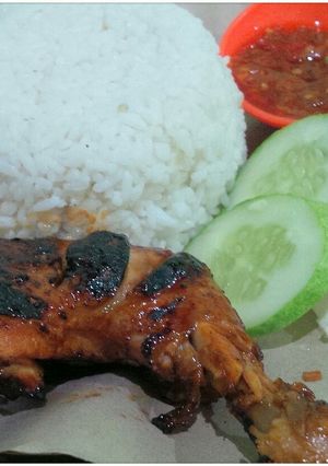 Foto resep Ayam Bakar Sambal Trasi #5resepterbaruku