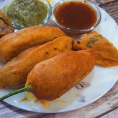 A picture of Stuffed Mirchi Bhajia.