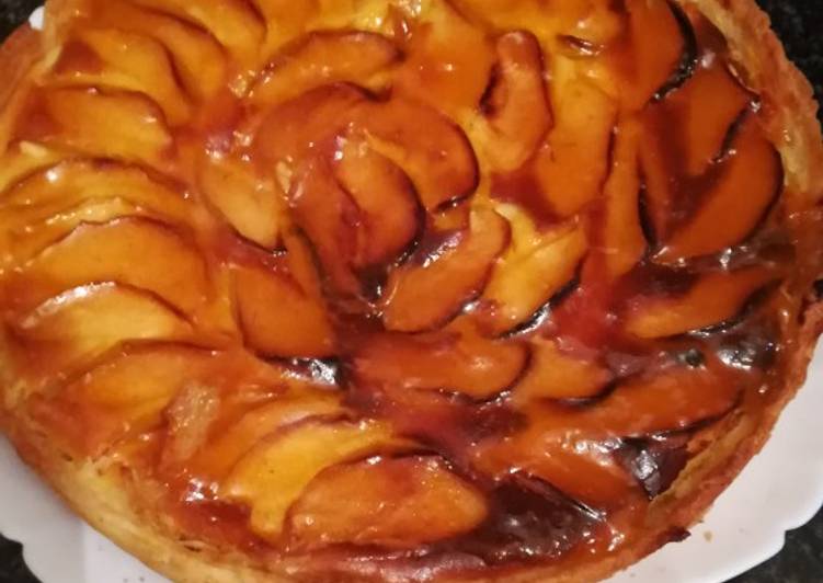 Tarta de manzana queso y almendras