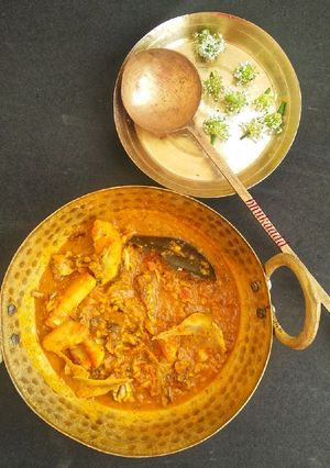A picture of Mung Dal With Fish Head (Macher Matha De Mung Dal).