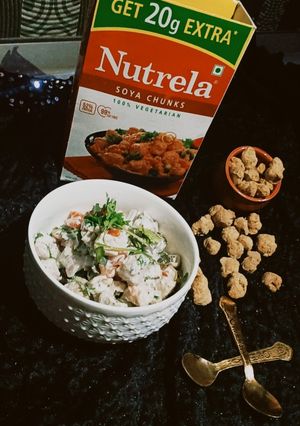 নিউট্রেলা স্যালাড(neutrella salad recipe in Bengali) রেসিপির প্রধান ছবি
