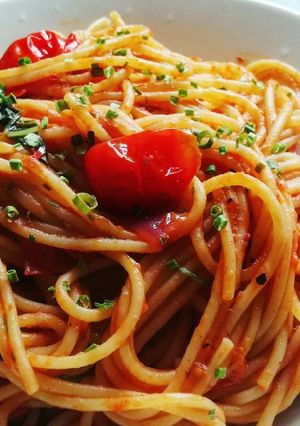A picture of Delicious Spaghetti with Spicy Tomato Sauce (Vegan).