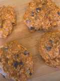 Anabolic Oatmeal Chocolate Chip Cookies