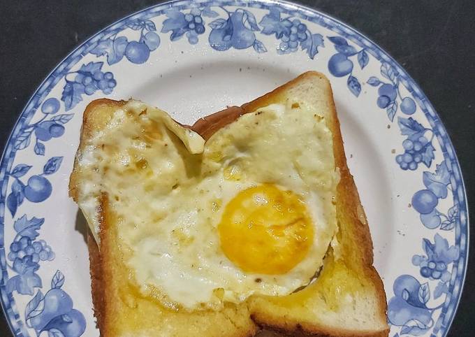 Sunny Egg Toast