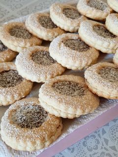 Foto di Biscotti occhi di bue alla nutella