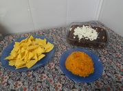 Una foto de enchiladas de mole