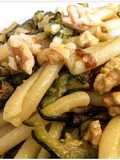 Casarecce con scalogno, zucchine e noci